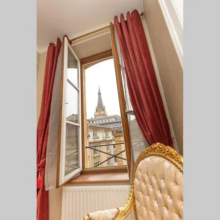 Le Louis XV Halte Romantique A Metz Centre Buitenkant foto
